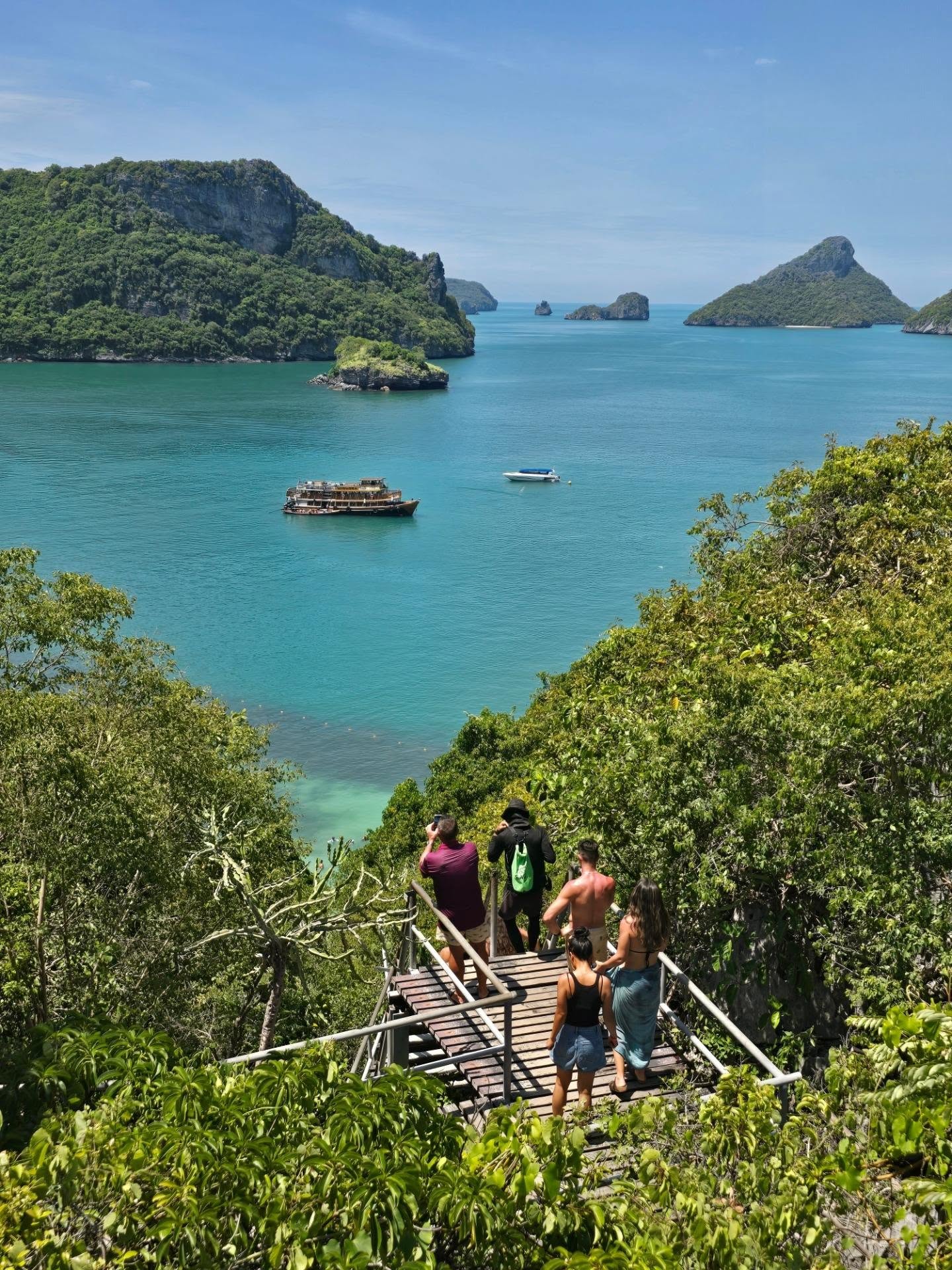 Ang Thong National Marine Park tour visitor photo